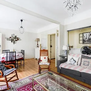 https://charming-apartment-near-olympiades-by-guestready.fr-paris.fr